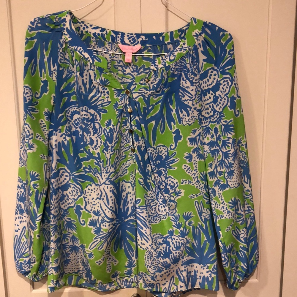 Lilly Pulitzer Elsa Silk Blouse Small Coral design